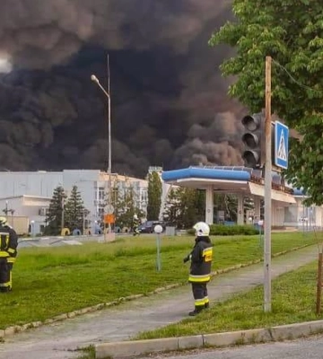 Триває ліквідація наслідків комбінованої повітряної атаки на Тернопіль, є поранені, — ОВА  | Події