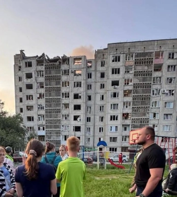 Враг массированно атаковал Украину: много пострадавших среди спасателей, есть погибшие Враг массированно атаковал Украину: много пострадавших среди спасателей, есть погибшие
