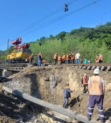 Укрзалізниця запустила додатковий поїзд Київ — Ясіня