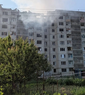 У Луцьку внаслідок обстрілу багатоповерхівки двох людей вважають зниклими безвісти