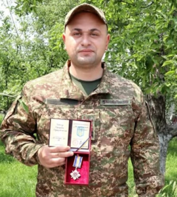 Воїна з Полтавщини нагородили державним орденом "За мужність"