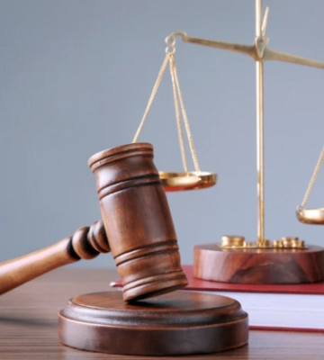 У Львові судитимуть жінку, яка обманом отримала соцвиплати, підробивши медичні довідки дитини