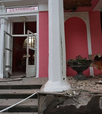 Війська рф завдали авіаудару по центру Харкова, є жертва і поранені