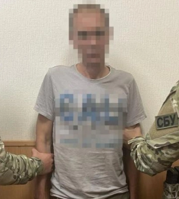 У Дніпрі підірвали машину із прокурором