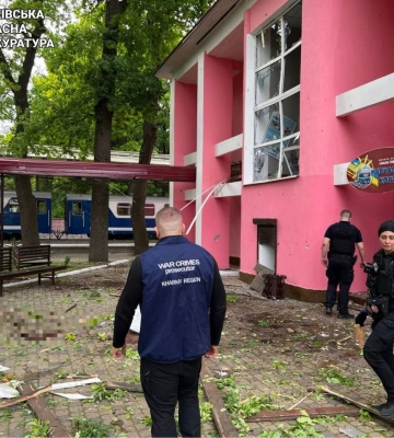 Надвечір ворог вдарив по Харкову КАБами