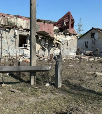 Ворожа авіація скинула п'ять КАБів на Дергачівську громаду Харківщини Ворожа авіація скинула п'ять КАБів на Дергачівську громаду Харківщини