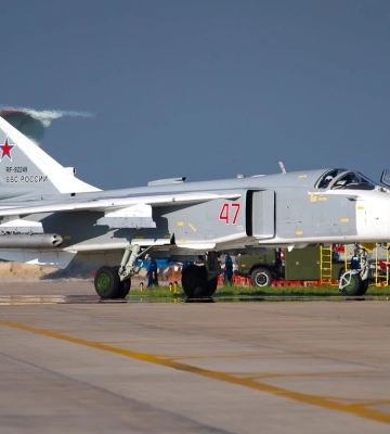 Росія почала споруджувати укриття для літаків на своїх військових базах