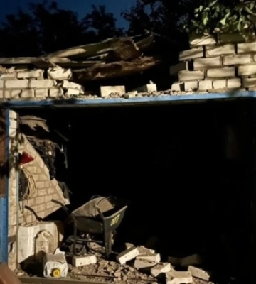 На Черкащині внаслідок падіння уламків дронів пошкоджені будинки та підприємство, горів ліс