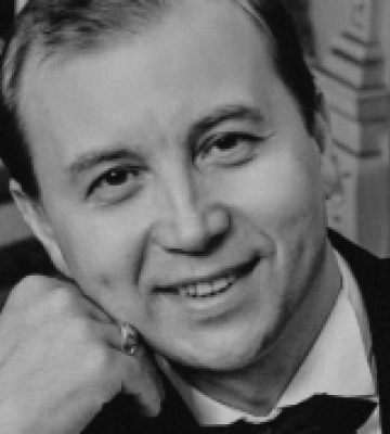 Виконуючи волонтерську місію на Сумщині, загинув соліст Одеської опери Владислав Горай