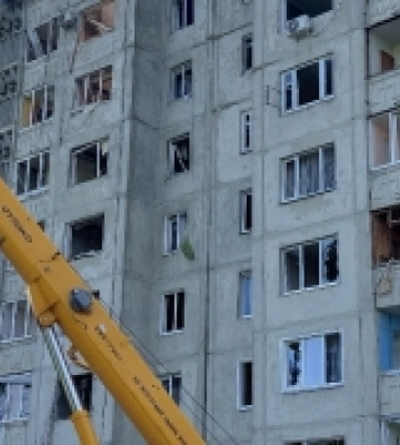 У Луцьку в постраждалій від російського обстрілу багатоповерхівці не було укриття