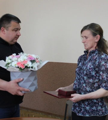 Йому був лише 21 рік: мамі Героя з Луцького району вручили його посмертну нагороду