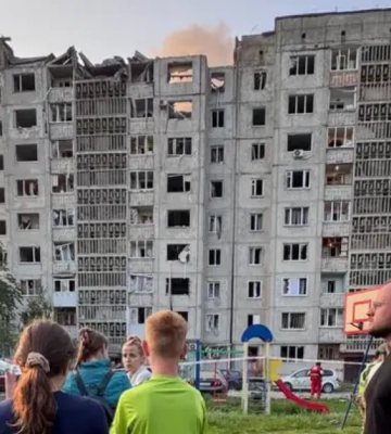 Атака на Луцк: прилетело в многоквартирный дом, есть пострадавшие
