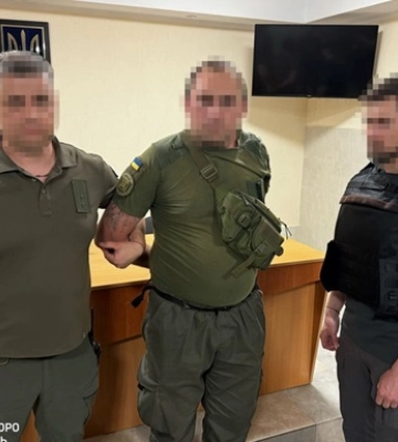 Інспектор колонії на Запоріжжі постачав наркотики засудженим