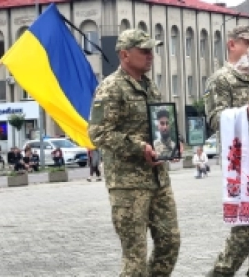 У Ковелі попрощалися із захисником Романом Набієвим