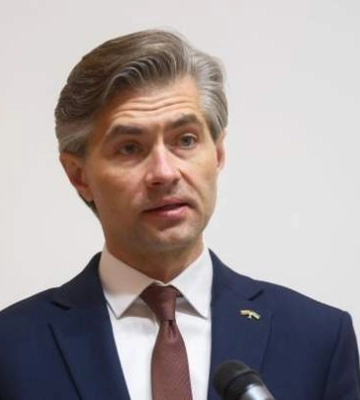 Наш поезд ехал через шквал ракет и дронов, – глава литовского МИД рассказал о поездке в Киев