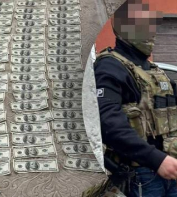 Депутат облради та заступник мера вимагали з підприємця понад 1,2 млн грн