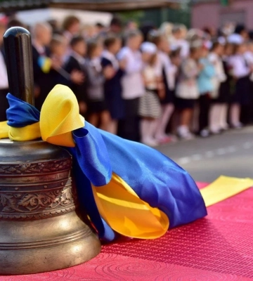 В Умані навчальний рік закінчили понад 8 тисяч школярів