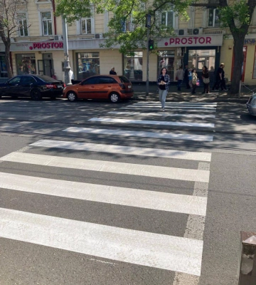 В Одесі на дев’яти локаціях оновили дорожню розмітку