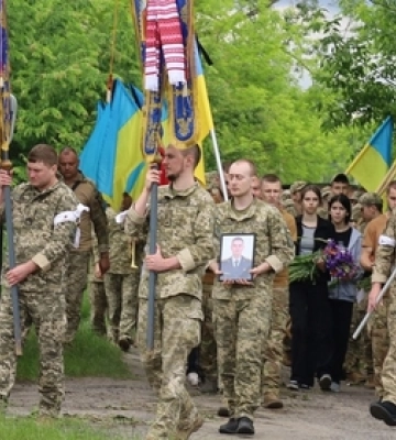 На Волині попрощалися з 20-річним Героєм Назаром Матейчуком 