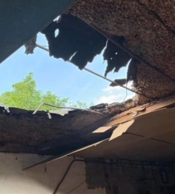 У Нікопольському районі внаслідок російських атак постраждали двоє чоловіків