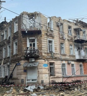 Унаслідок атаки на Одесу загинули дві людини, ще девʼять постраждали