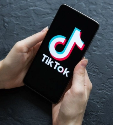 TikTok довів до покарання: у Львові покарали матір за онлайн-булінг, спричинений її сином
