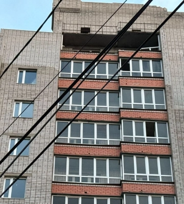 На Чернігівщині внаслідок ворожих обстрілів постраждало дві людини, пошкоджено будинки і авто - ОВА