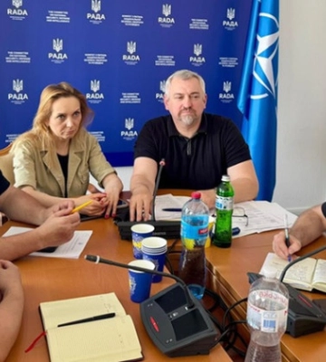 Нардепи обговорюють ідею вимкнення мобільного інтернету під час атак «шахедів» та ідентифікацію усіх мобільних абонентів Нардепи обговорюють ідею вимкнення мобільного інтернету під час атак «шахедів» та ідентифікацію усіх мобільних абонентів