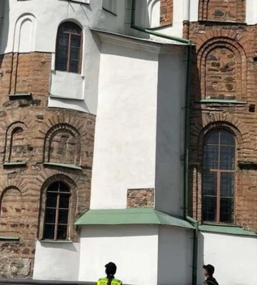 Російські окупанти пошкодили Софійський собор та Одеську кіностудію 