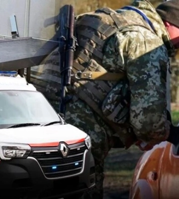 На Безлюдовке супруги напали на полицейского и представителя ТЦК