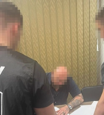 Погодив переплату майже 10 млн грн на закупівлі ліжок для військових частин: начальнику Дніпровського КЕУ оголосили підозру