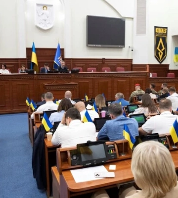 «Не обслуговуються роками». В одному з районів Києва вирішено упорядкувати міжквартальні дороги «Не обслуговуються роками». В одному з районів Києва вирішено упорядкувати міжквартальні дороги