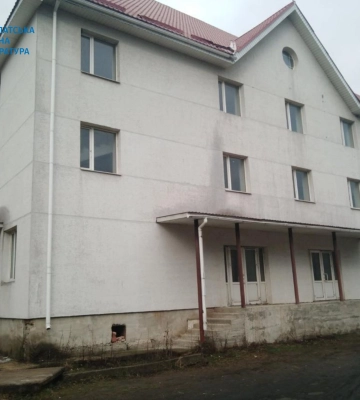 Суд зобовʼязав Рахівську міськраду зареєструвати недобудований пологовий корпус Суд зобовʼязав Рахівську міськраду зареєструвати недобудований пологовий корпус
