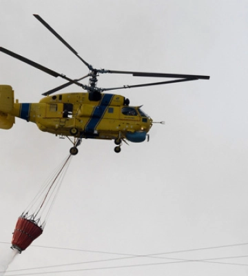 У Києві до ліквідації наслідків нічної атаки долучили авіацію ГУР