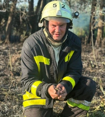 Вогнеборці під час гасіння пожежі на Харківщині врятували пташеня 