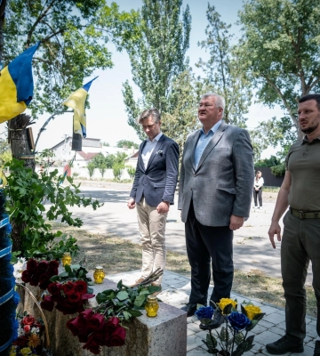 Глави МЗС України та Литви відвідали Херсон