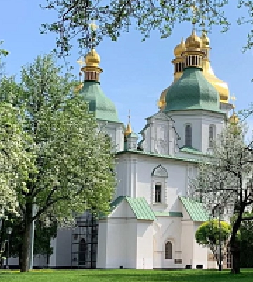 Унаслідок нічної атаки російські окупанти пошкодили Софійський собор та Одеську кіностудію Унаслідок нічної атаки російські окупанти пошкодили Софійський собор та Одеську кіностудію