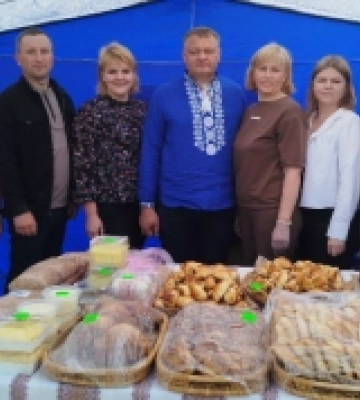 Любешівський техколедж представив свої вироби на фестивалі робітничих професій