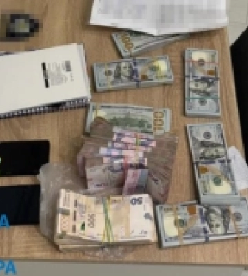 Рівненська прокуратура передала понад 3 мільйони гривень в управління АРМА, вилучених у продавців сурогату