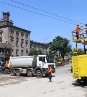 Унаслідок російських обстрілів у Києві загинули троє рятувальників