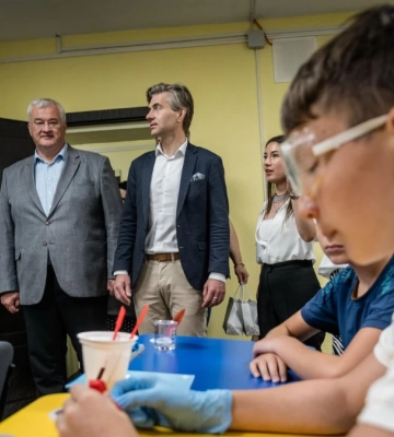 Глави МЗС України та Литви вшанували пам'ять загиблих героїв у Миколаєві