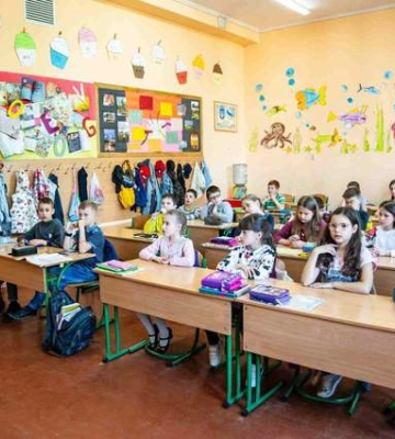 "Є проблема": якою мовою навчаються учні на Закарпатті