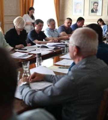 Закарпаття розподілить понад 111 мільйонів гривень на ключові сфери: пріоритет – оборона, медицина та освіта