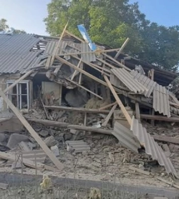 Ворог атакував Дніпропетровщину дронами, КАБ і артилерією, є пошкодження