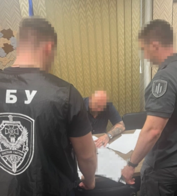 При закупівлі ліжок для військових частин держбюджет зазнав збитків на майже ₴10 мільйонів - ДБР