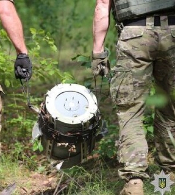 Два "шахеди" виявили у лісі на околицях Києва. ФОТОрепортаж