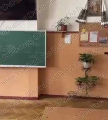 В одну з шкіл Львова діти пронесли пістолет і влаштували стрілянину: що кажуть у поліції