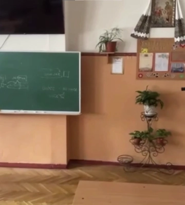 В одной из школ Львова дети стреляли из пистолета: что говорят в полиции