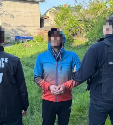 На Львівщині викрили агента фсб рф, який здавав ворогу дані про роботу аеродрому