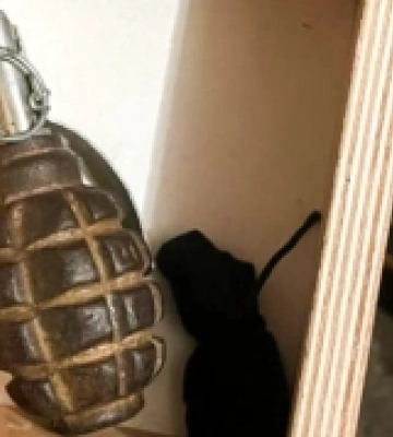 У Рівному викрили злочинну групу, яка збувала психотропи: вилучено гранату, боєприпаси й затримано трьох фігурантів
